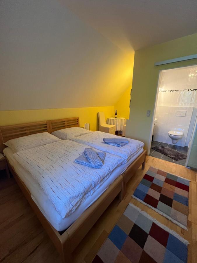 Privatzimmer Familie Pair/Schmoll ชปิทาล อัม เซมเมอริง ห้อง รูปภาพ