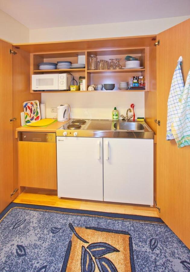 Privatzimmer Familie Pair/Schmoll ชปิทาล อัม เซมเมอริง ภายนอก รูปภาพ